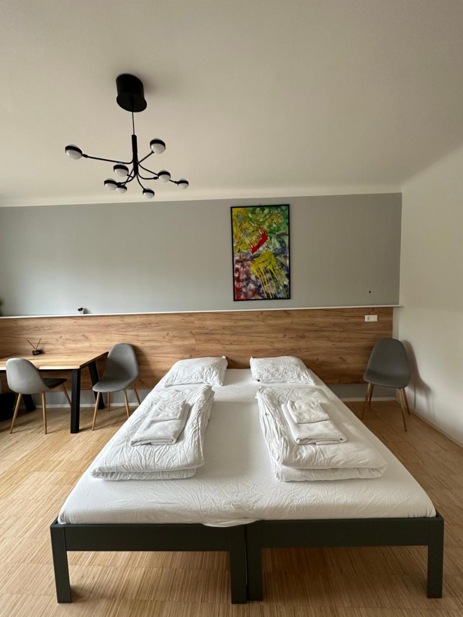 Lion'S Rooms N Apartments Viena Exterior foto